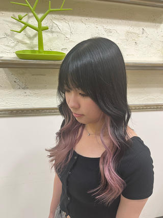 カラー 西村 遼馬のヘアスタイル