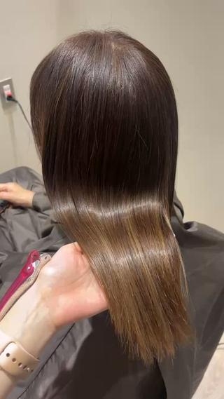 セミロング カラー ヘアアレンジ hazuki🐈‍⬛ 透明感カラーのヘアスタイル
