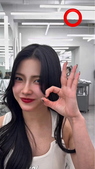 セミロング 顔まわりカット/ 韓国レイヤー/難波のヘアスタイル