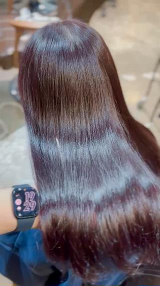 バーガンディーカラー