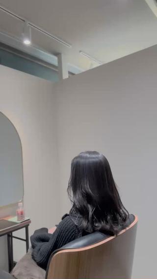 セミロング カラー The Apartment of Solon所属・MATSU. K.のヘアスタイル