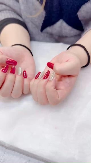 #キラキラネイル#マグネットネイル#クリスマスネイル#冬ネイル#赤ネイル#レッドネイル 