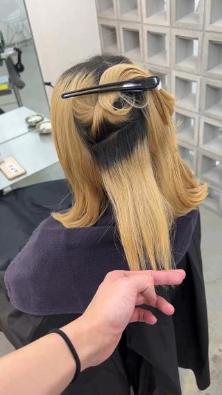 ショート カラー ムラ修正💎 艶髪ハイトーン💎のヘアスタイル