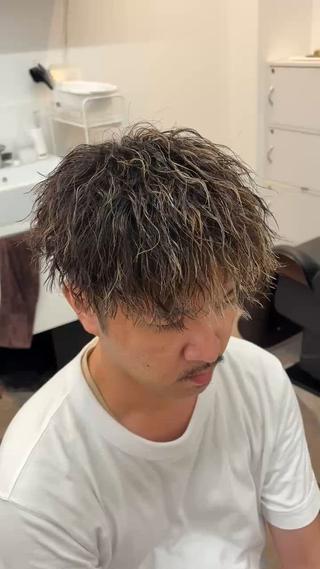 パーマ メンズ men's salon es.所属・堀田 裕世のヘアスタイル