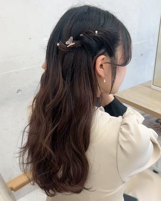 崩れにくく可愛い最新トレンドのヘアアレンジをご提供いたします
似合うアレンジがわからない方やりたい髪型が決まらない方お一人お一人の髪質や骨格、髪質に合ったアレンジをご提供も可能です
の場合メッセージにあってご相談いただいたらご案内出来る事もあるのでお気軽にご相談お待ちしております
#ヘアセット #ヘアアレンジ #アレンジ#天神美容室 #福岡美容室 #お呼ばれヘア#お呼ばれヘアアレンジ #結婚式ヘアセット#結婚式ヘアアレンジ#ヘアセット福岡