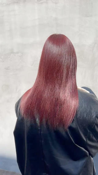 ミディアム カラー Garland 表参道所属・ミディアムレイヤー/ 艶カラー🎀　emiのヘアスタイル