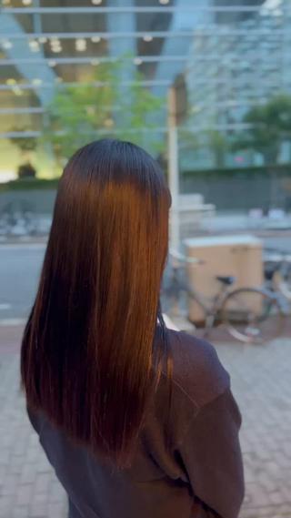 これからの季節広がりやすい髪の毛に縮毛矯正がオススメです

しっかりまとまってて朝の手入れが楽ちん

天使の艶トリートメントプラスして頂くと縮毛矯正の薬剤によるダメージを最小限に抑えながら髪の毛をツヤツヤサラサラの髪へ導いてくれるメニューもございます！

#縮毛矯正 