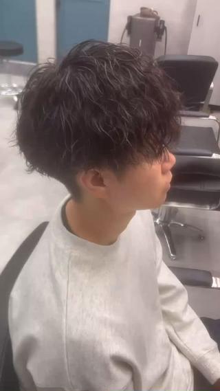 パーマ メンズ rawr hair rim所属・メンズパーマ/ Rim店長 栗原柊のヘアスタイル