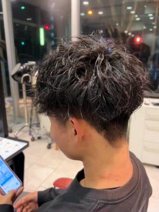 ショート パーマ メンズ EARTH大宮宮原店所属・ri kuのヘアスタイル