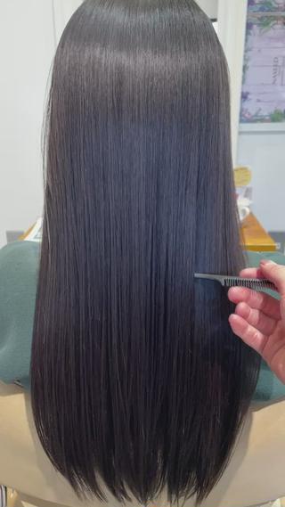 ロング salowin suite 柏所属・髪質改善特化 専門美容師オクダ♂のヘアスタイル