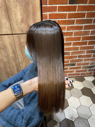 ロング ヘアアレンジ 酸性縮毛矯正🧴韓国 レイヤー/髪質改善のヘアスタイル