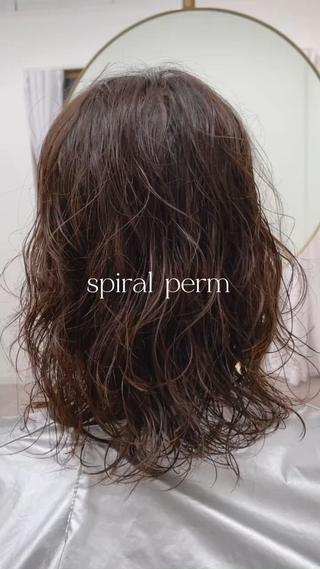 ミディアム パーマ Miyamoto Yasuchikaのヘアスタイル