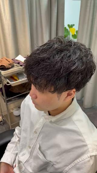 《マッシュベース×ツイストスパイラルパーマ》
ゆるめツイスパです!
パーマしたことない人にもオススメです!