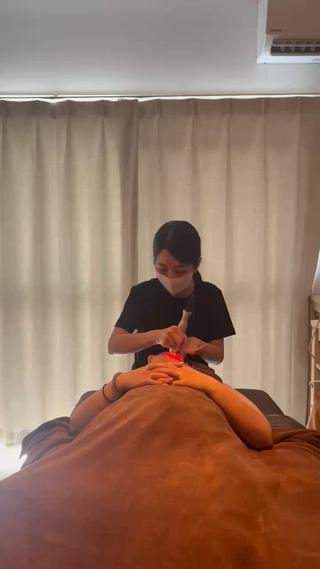 温感フェイシャルの施術️フェイスライン、むくみケア 