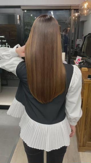 ロング カラー ヘアアレンジ hair salon darts所属・髪質改善/美髪ケア ✨岡野右京のヘアスタイル