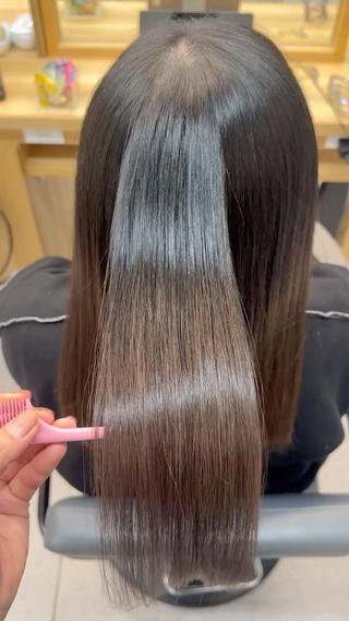 うるツヤカラー💖 なるみももかのヘアスタイル