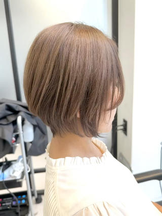 ショート SALOWIN心斎橋Suite店所属・ブリーチ毛にもできる 縮毛矯正|鷹司郎のヘアスタイル