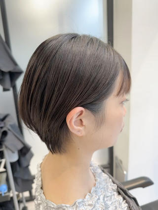 ショート SALOWIN心斎橋Suite店所属・ブリーチ毛にもできる 縮毛矯正|鷹司郎のヘアスタイル