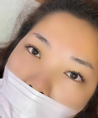 ジュニアアイリスト施術になります。

120本バインドロック
カラー、ダークモカ

カールC
目頭から10.11.12
ヘアカラーがブラウンの方などおすすめなカラーマツエクです。派手とナチュラルの真ん中ぐらいの感じでとても可愛い色になってお店大人気カラー♪

動画効果です。 