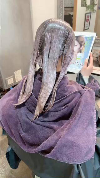 セミロング カラー ネイル マツエク・マツパ アイブロウ Chic シックのヘアスタイル