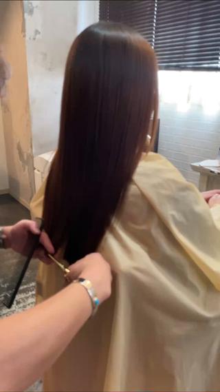 セミロング カラー パーマ ネイル マツエク・マツパ アイブロウ Chic シックのヘアスタイル