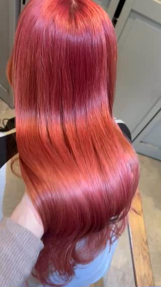 ロング カラー ラフィスヘアードープ所属・👑髪質改善Wカラー /グレージュ/アユカのヘアスタイル