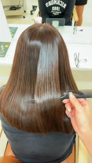 ミディアム Angelica manaのヘアスタイル