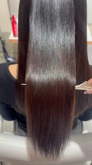 ロング nagi所属・透明感／髪質改善 ／ りかのヘアスタイル