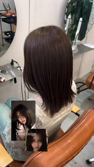 オリーブベージュ 