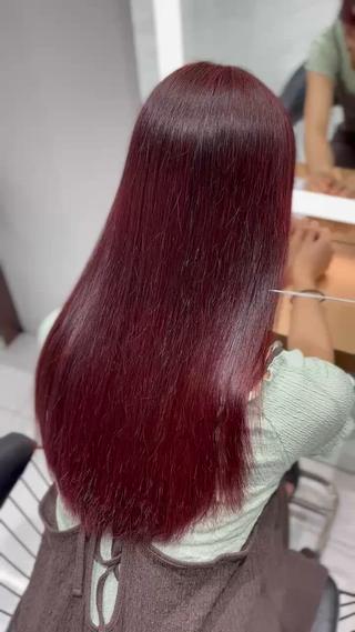 ロング カラー Miyu's Shibuya Flag所属・ねね 🦖のヘアスタイル