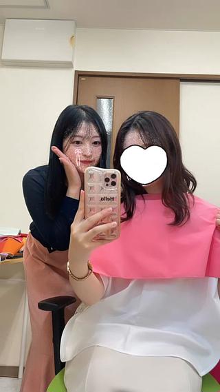 1番お気に入りカラーのドレープをのせて、記念にお写真撮っていただけます︎一緒に映らせていただくのも嬉しいです 