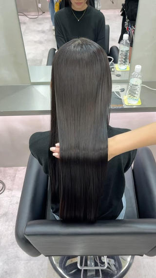 ロング カラー ナツミ/透明感カラー /酸性ストレートのヘアスタイル