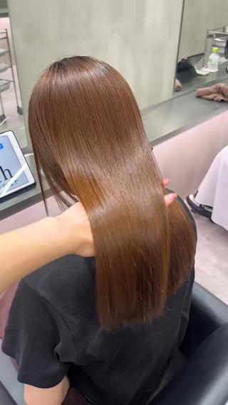 ロング カラー ナツミ/透明感カラー /酸性ストレートのヘアスタイル