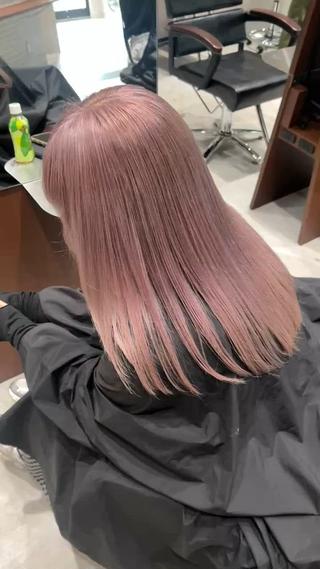 カラー nehus nagaoka所属・🖤複雑履歴ブリーチ Mizuki 🖤のヘアスタイル