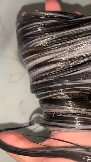 ロング カラー IwAsh大和駅前店所属・IwAsh大和駅前店 河野亜里香のヘアスタイル