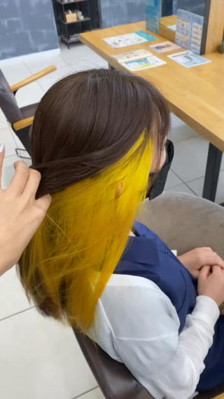 ロング カラー ⭐️さき⭐️ カラー/エクステのヘアスタイル