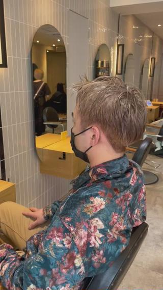 ショート RAF   TOKYO所属・複雑履歴に対応ブリー チ無しダブルカラーのヘアスタイル