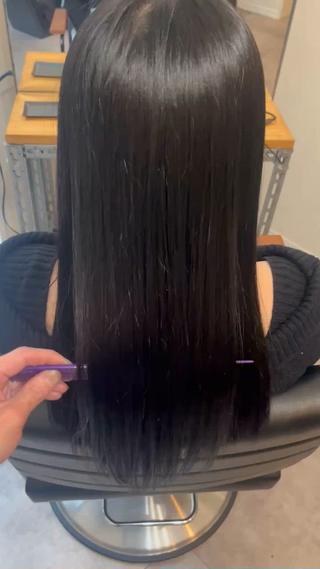 セミロング OFF YUYAのヘアスタイル