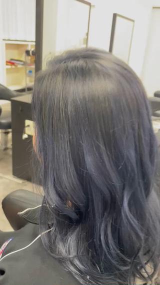 ブルーブラック