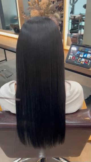縮毛矯正とカラーのafter
縮毛矯正とカラーは同時にできます!
さら艶ブラックカラー