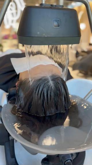 セミロング カラー 新宿/韓国風レイヤー 髪質改善/渋谷直樹のヘアスタイル