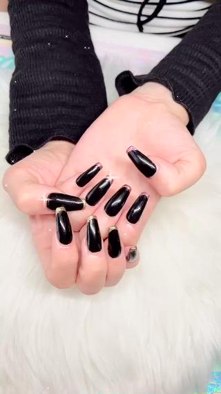 ネイル x.1.0.nail ♡Cのネイルデザイン