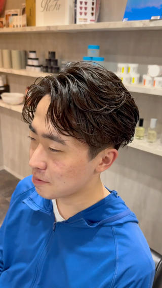 毛流れ強めのニュアンスパーマ 