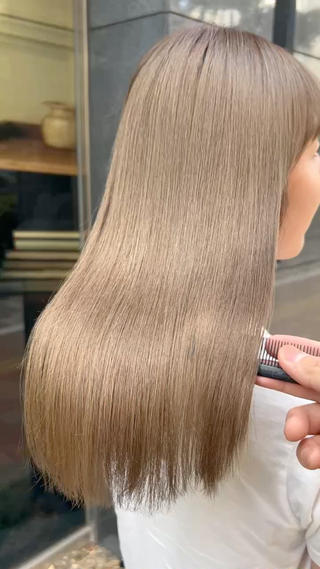 ミディアム カラー ウルフレイヤー&ボブ ✨やわ感ベージュ中野のヘアスタイル