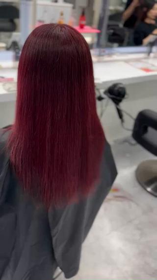 ロング カラー 透けるやわらか艶髪♡ ナチュラルストレートのヘアスタイル