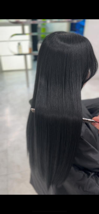 ロング 透けるやわらか艶髪♡ ナチュラルストレートのヘアスタイル