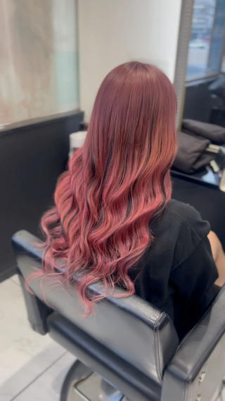 ロング カラー YUDU🍊 germe/ジェルムのヘアスタイル