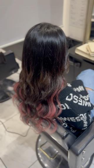 ロング YUDU🍊 germe/ジェルムのヘアスタイル