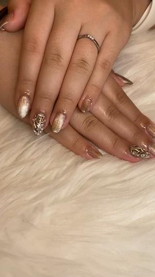 ネイル studio tam 髙橋彩夏のネイルデザイン