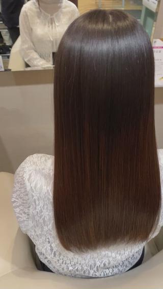 ロング 鯉谷　僚 【本物の髪質改善】のヘアスタイル